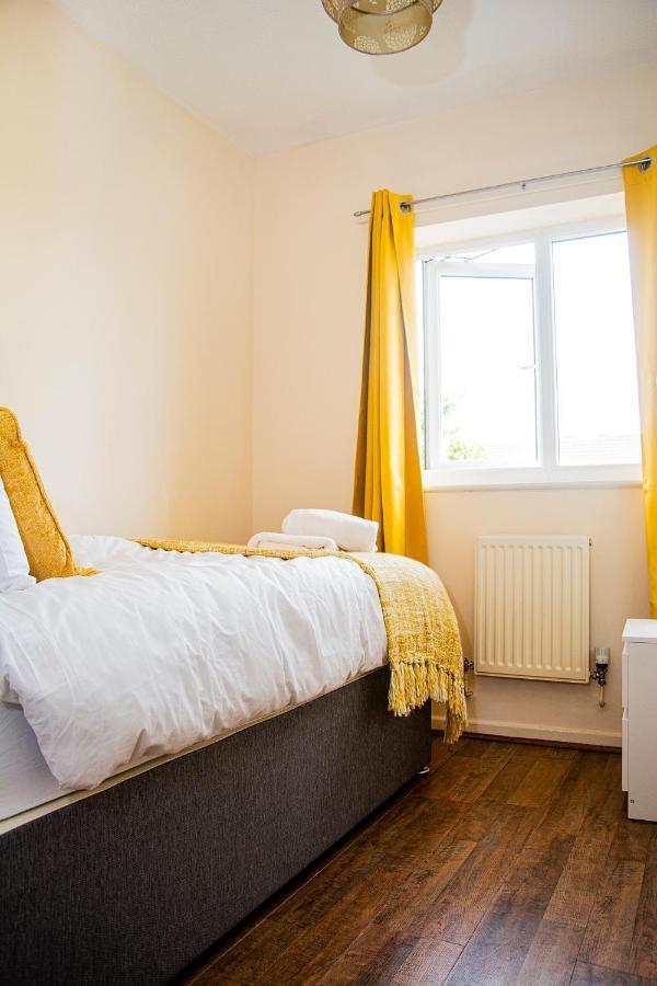 Cosy 3-Bed Home Close To City Centre マンチェスター エクステリア 写真