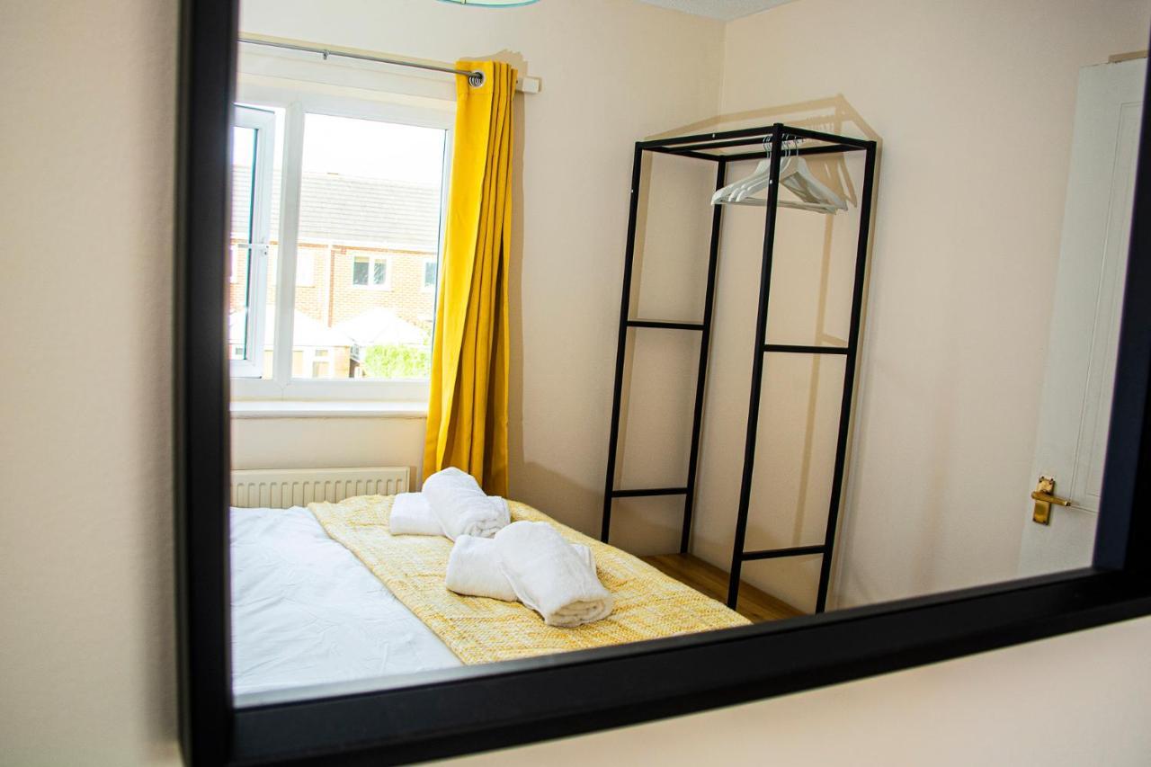 Cosy 3-Bed Home Close To City Centre マンチェスター エクステリア 写真