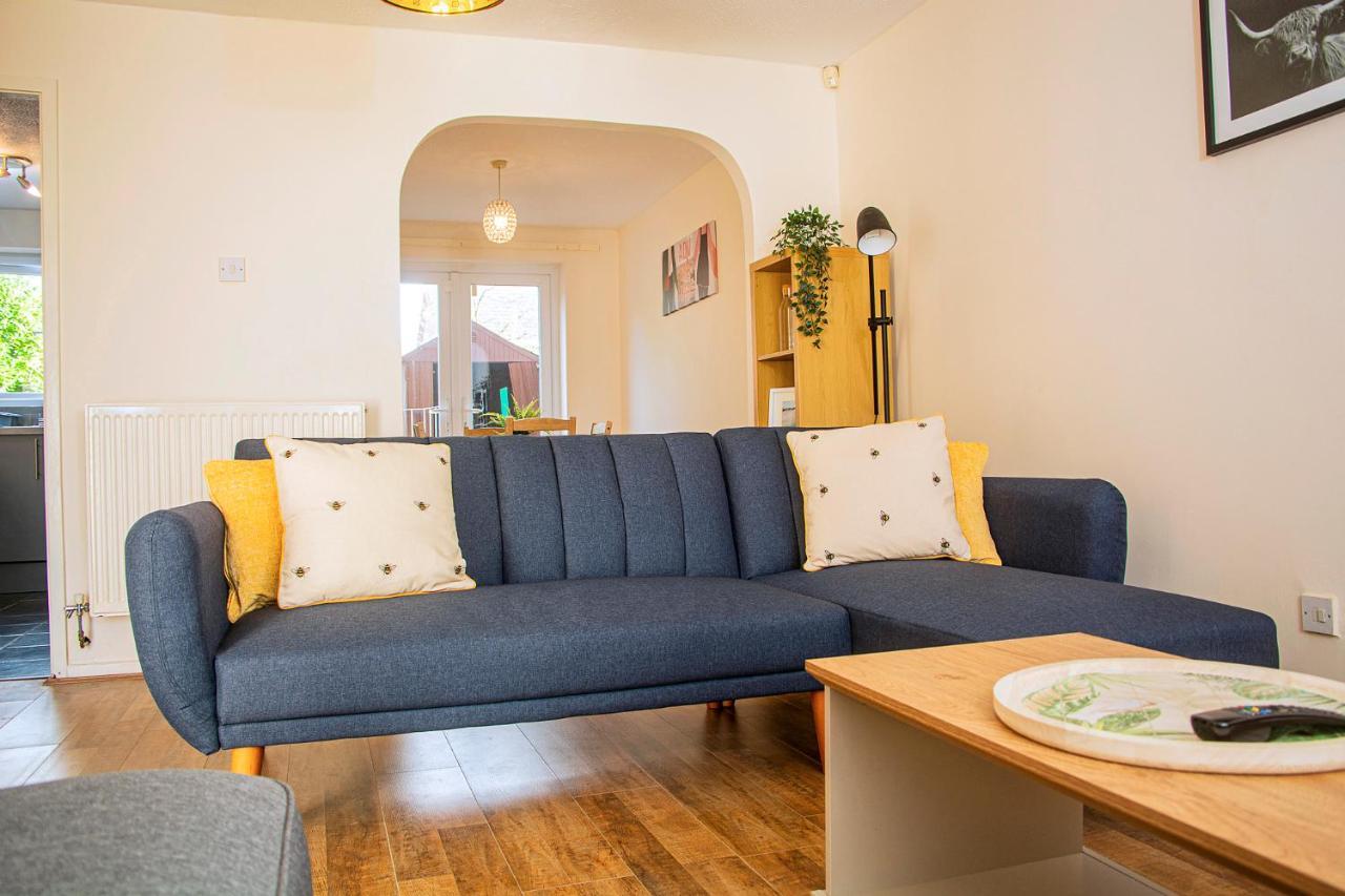 Cosy 3-Bed Home Close To City Centre マンチェスター エクステリア 写真