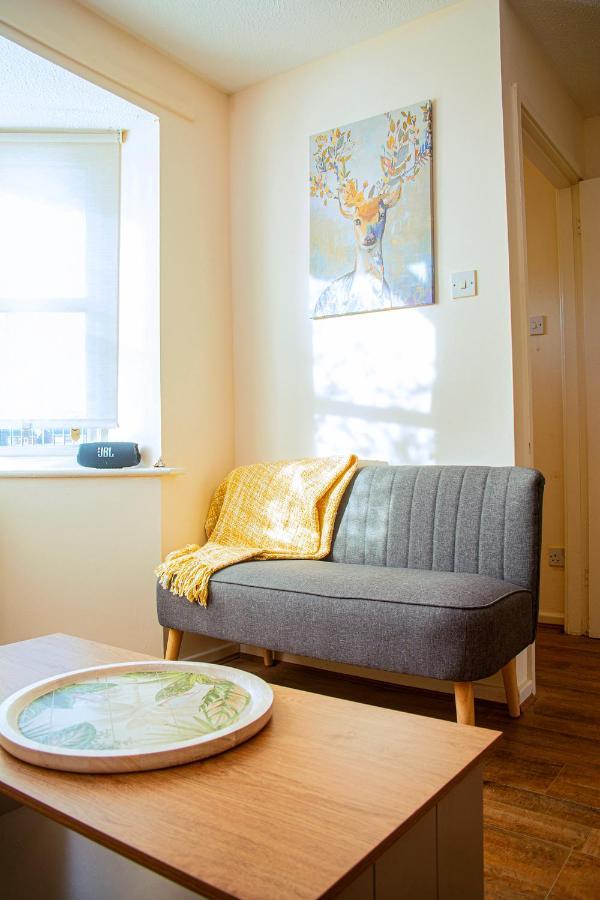 Cosy 3-Bed Home Close To City Centre マンチェスター エクステリア 写真